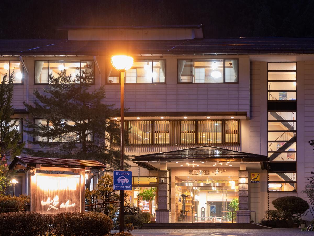 Ryokan Gizan Такаяма Экстерьер фото